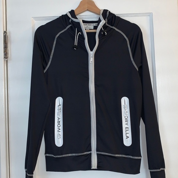 ivory ella Jackets & Blazers - Ivory Ella S Black & White Zip Up Jacket Hooded